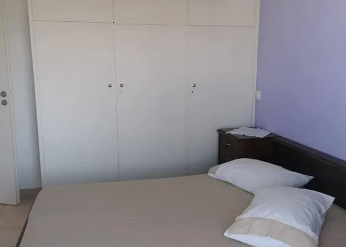 Markou Mpotsari 19 & Hras, Perigiali , Korinthias Апартаменты